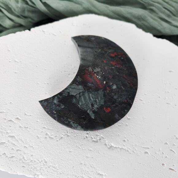 African Bloodstone Moon Crystal Carving - Picture 5 of 7